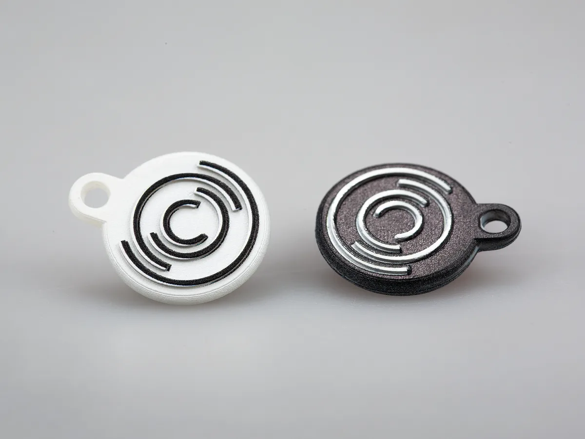 Round zip pendants – finished product